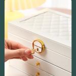 Jewelry storage box