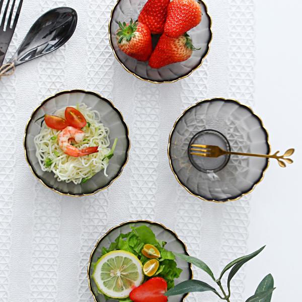 Four Pieces Glass Bowl