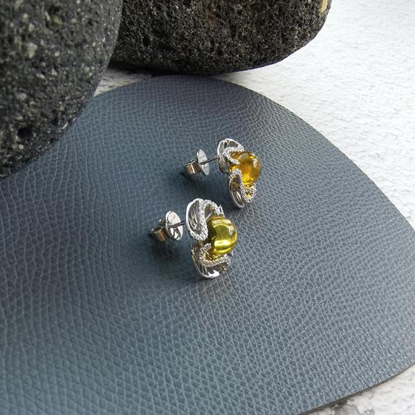 Earring