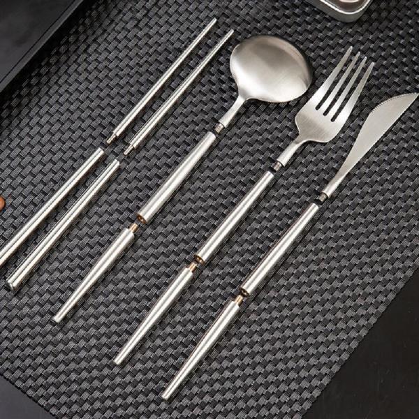 Flatware Set