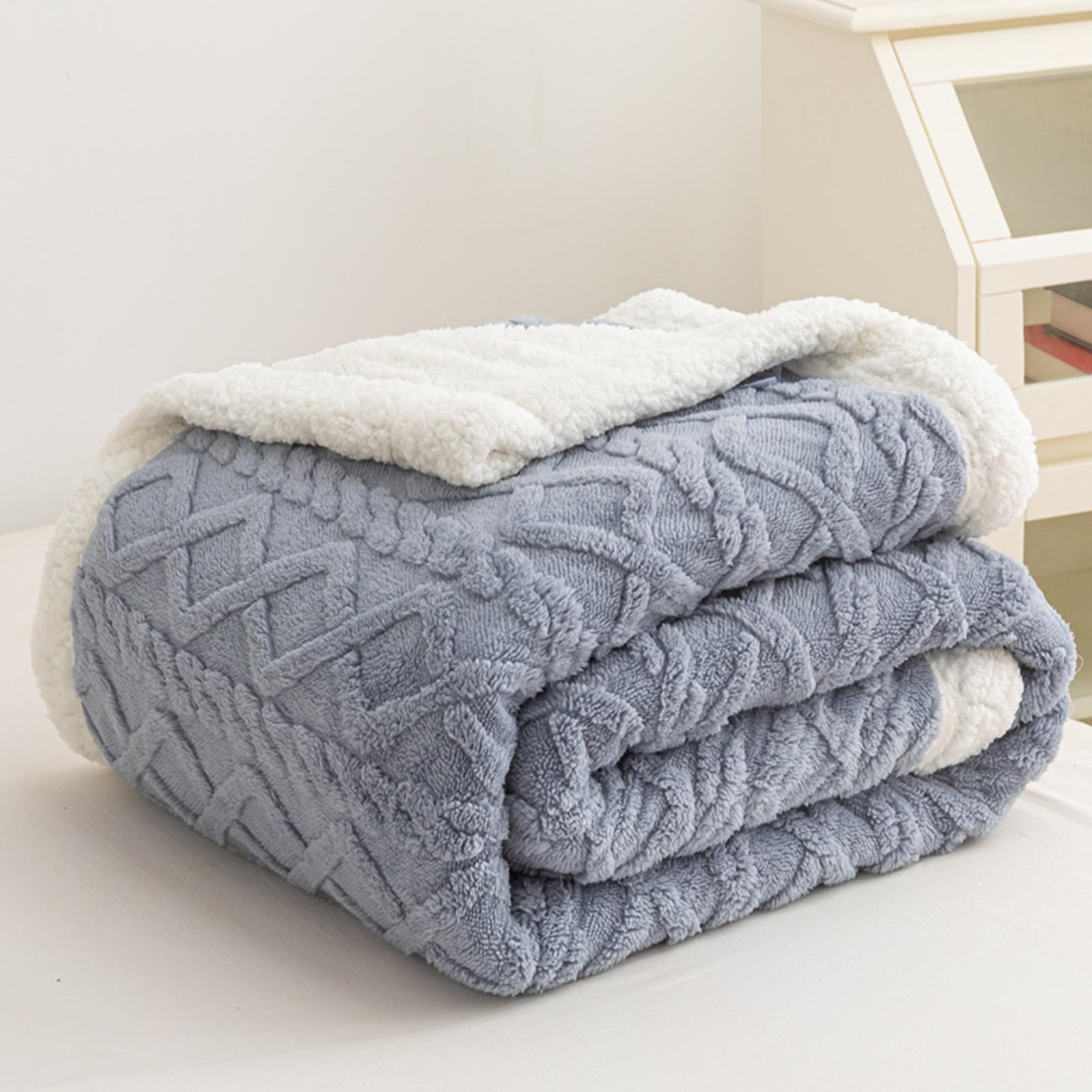 Blankets & Throws