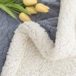 Blankets & Throws