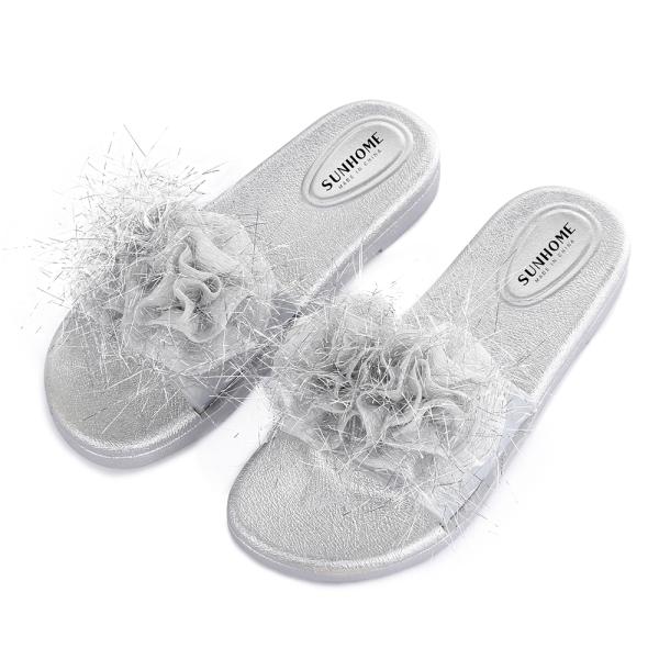 Sandal