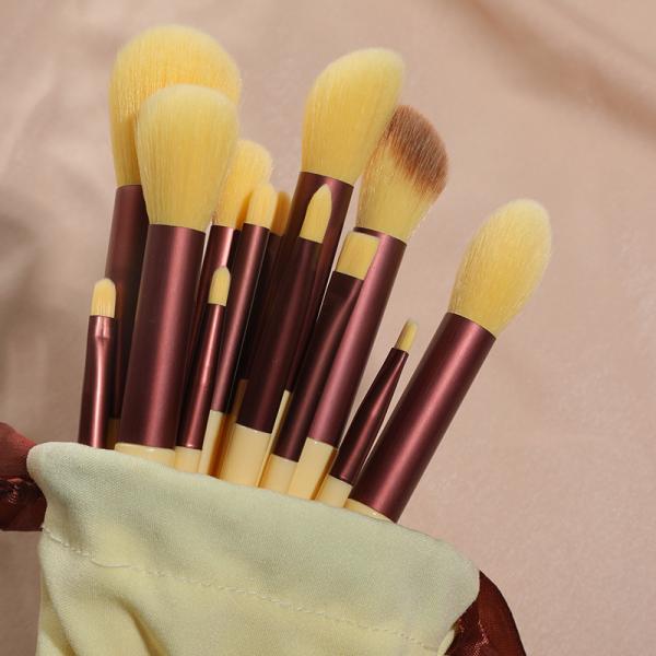 New 13-piece Portable Soft Bristle Makeup Brush Set Cheek Brush Eye Shadow Full Set Beauty Makeup Tools