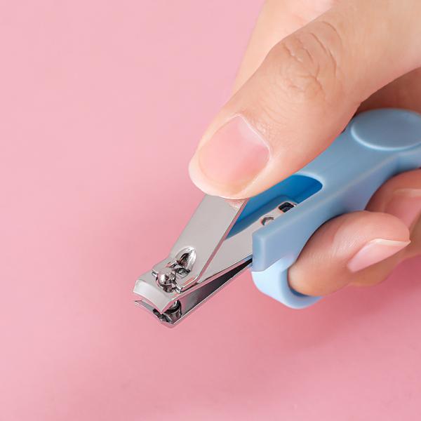 Baby Care Cleaning 6-piece Set Nail Scissors Combination Suit Baby Safety Comb Brush Gift Box