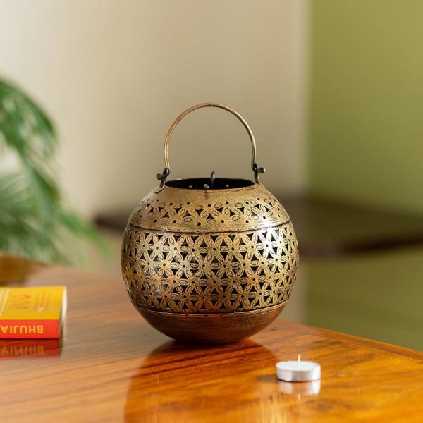 Kara Lantern - Tealight Candle Holder